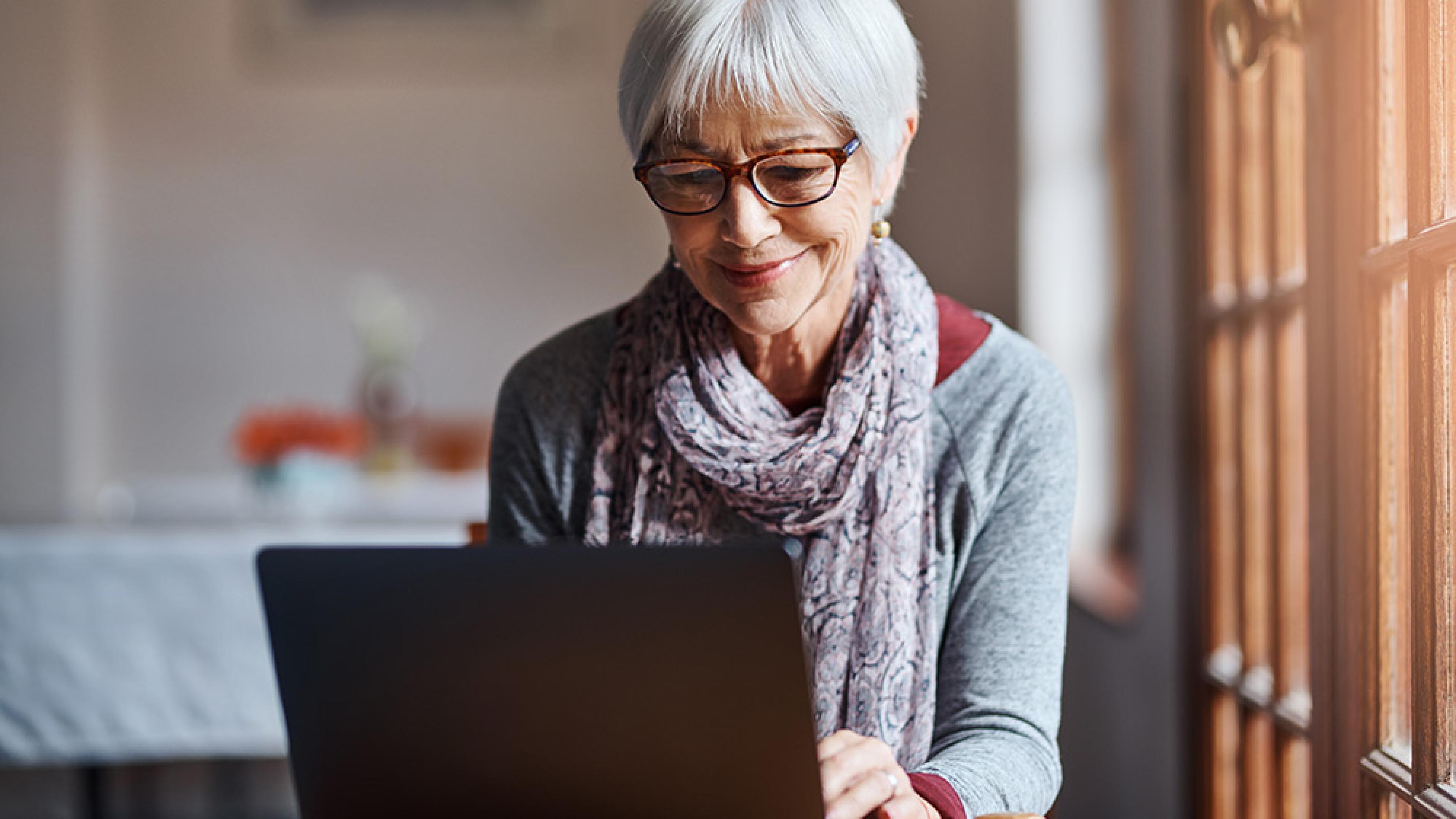 woman on laptop